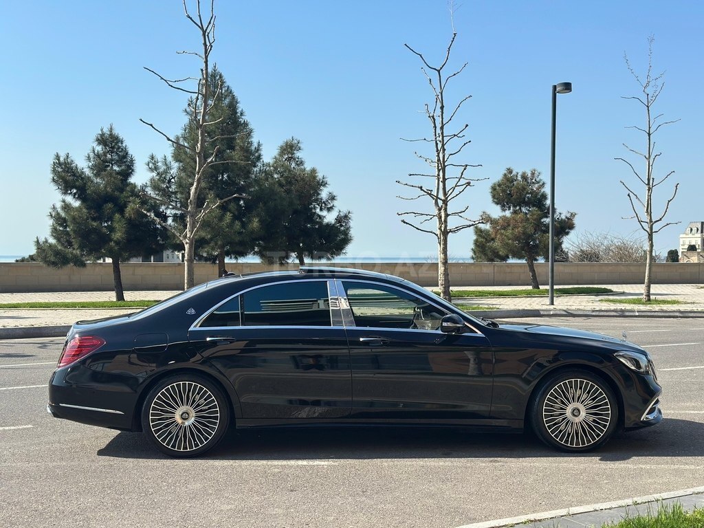 Mercedes S 500