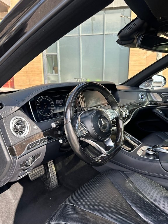 Mercedes S 500