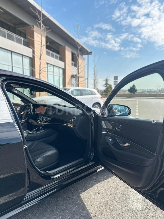 Mercedes S 500