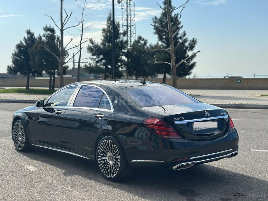Mercedes S 500