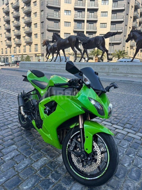 Kawasaki ZX-10RR 