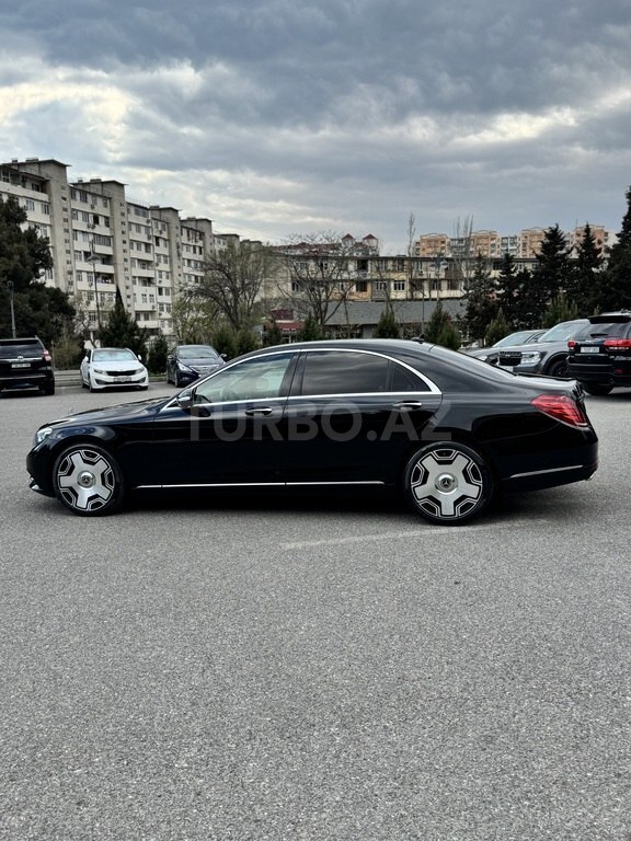 Mercedes S 400