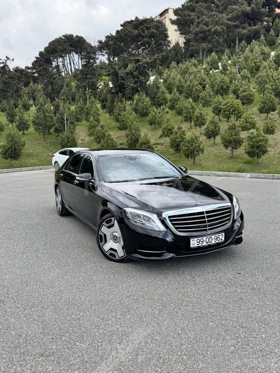Mercedes S 400