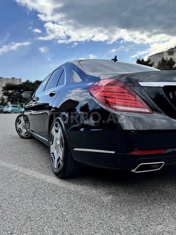 Mercedes S 400