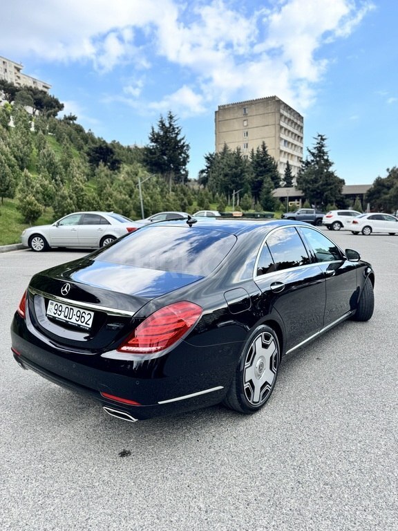 Mercedes S 400