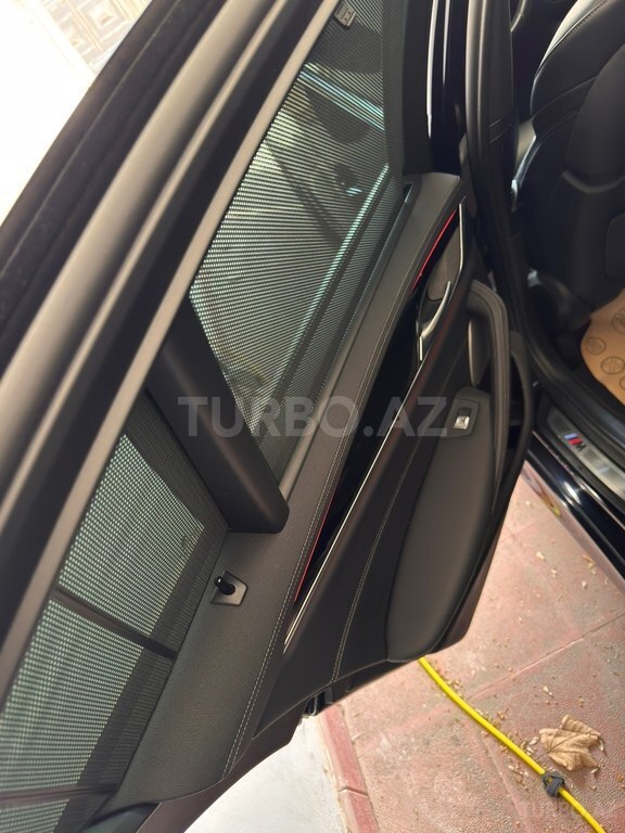 BMW 530e