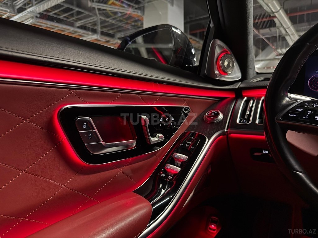 Mercedes S 500 4MATIC