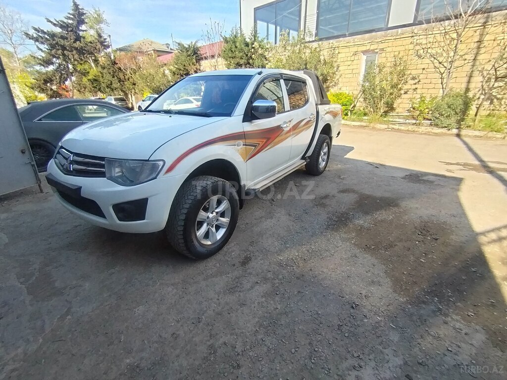 Mitsubishi L200