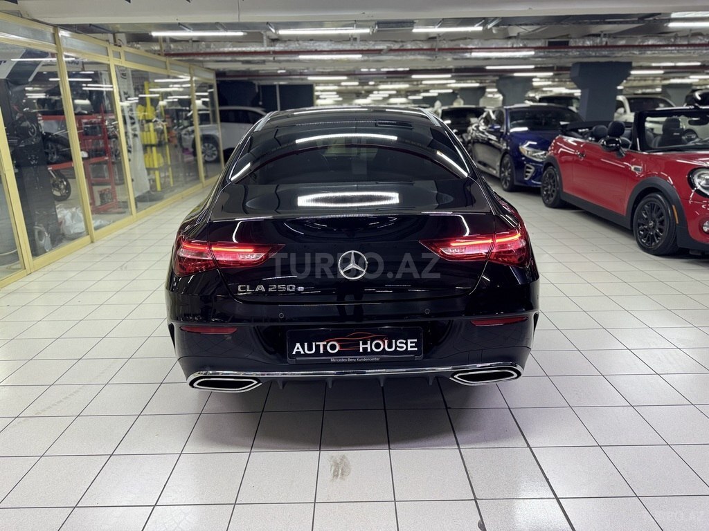 Mercedes CLA 250 e
