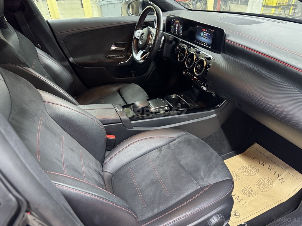 Mercedes CLA 250 e