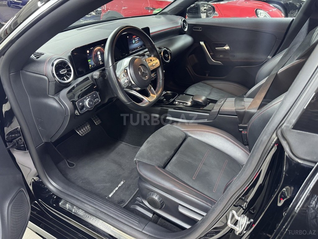 Mercedes CLA 250 e