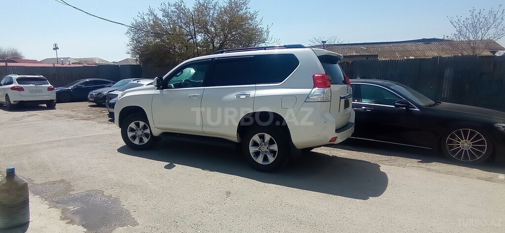 Toyota Land Cruiser Prado