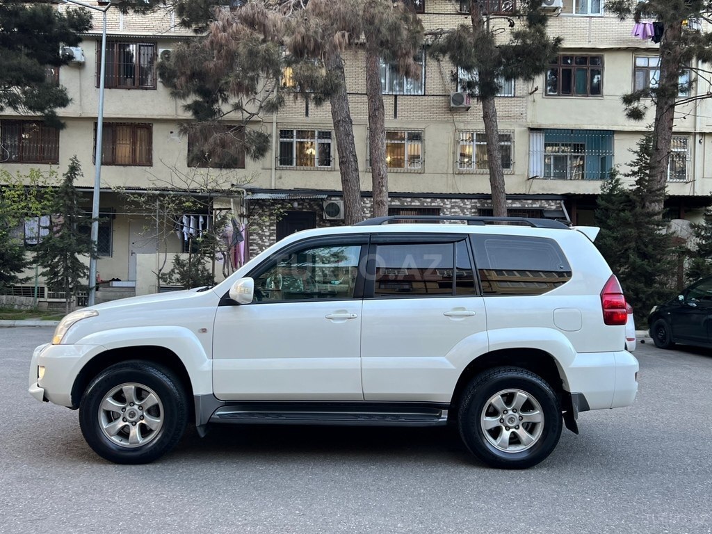 Toyota Land Cruiser Prado