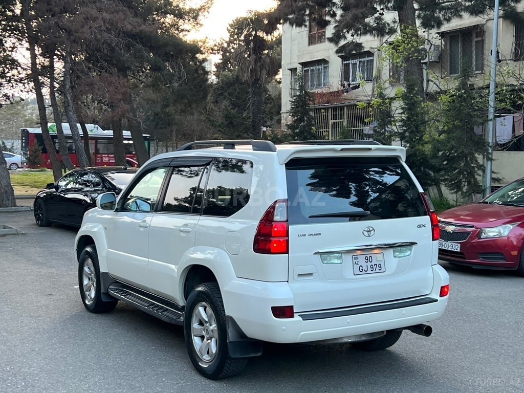 Toyota Land Cruiser Prado