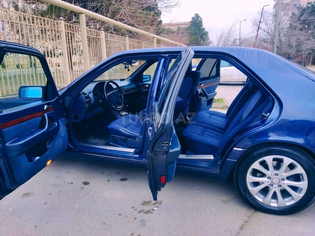 Mercedes S 280