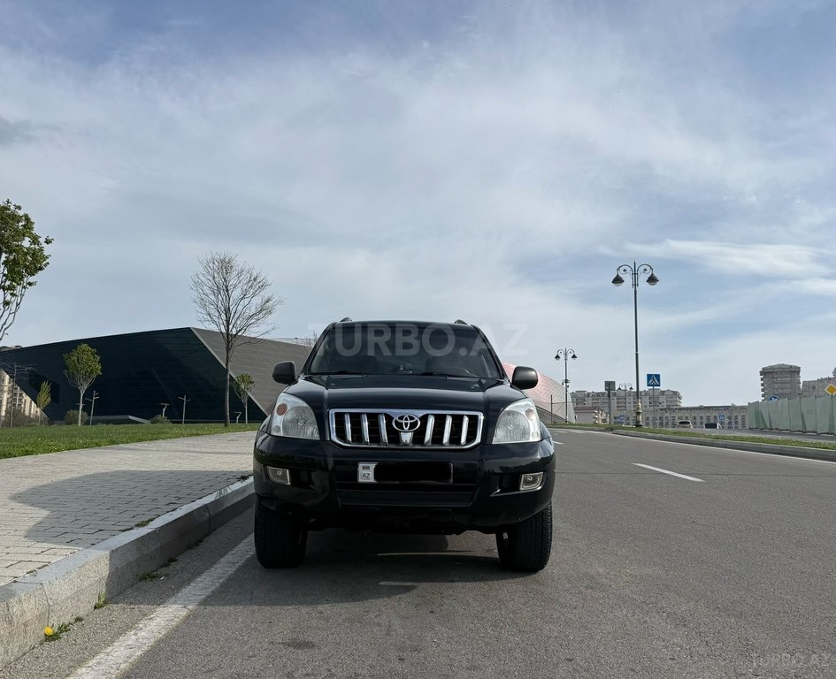 Toyota Land Cruiser Prado