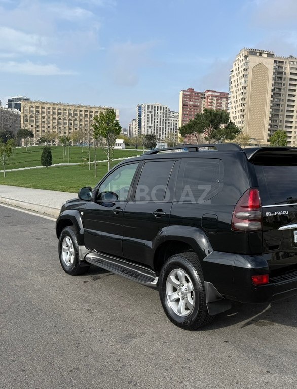 Toyota Land Cruiser Prado