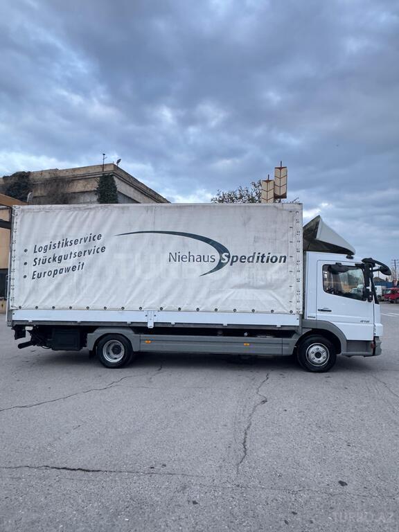 Mercedes Atego 818