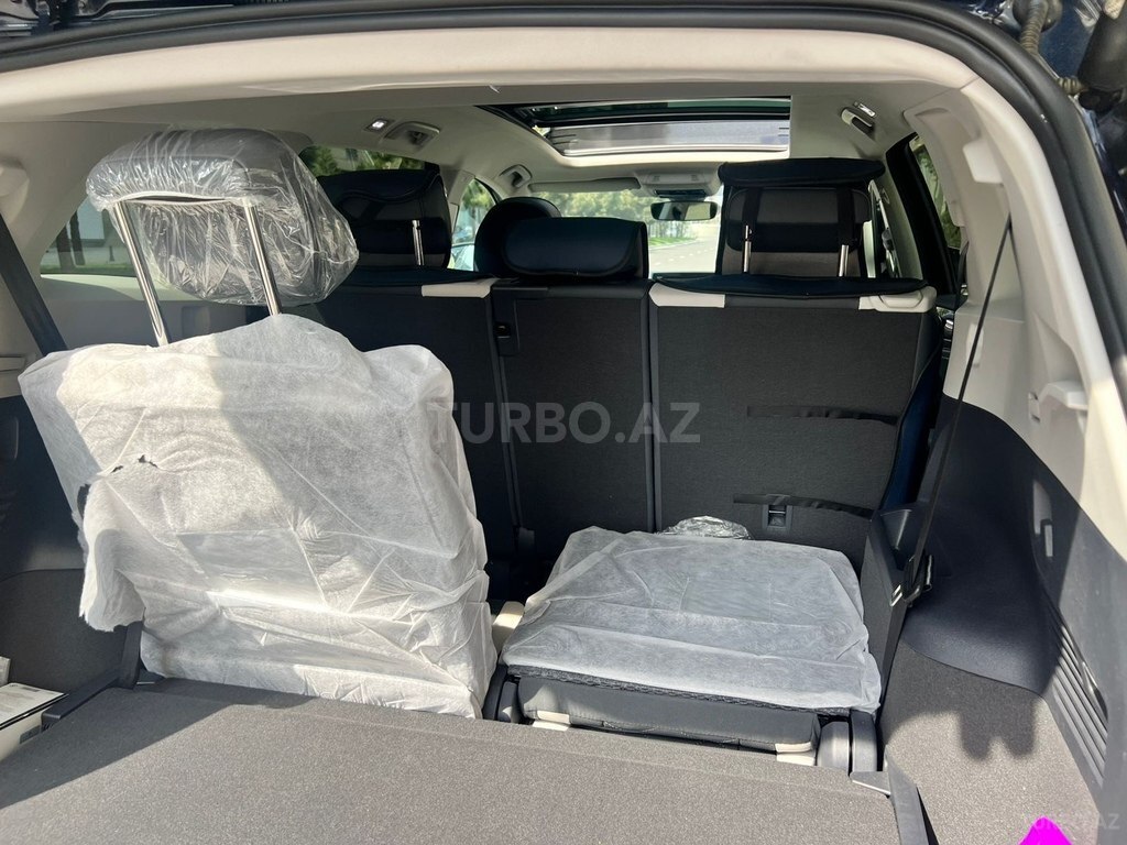 Volkswagen ID.6 Crozz