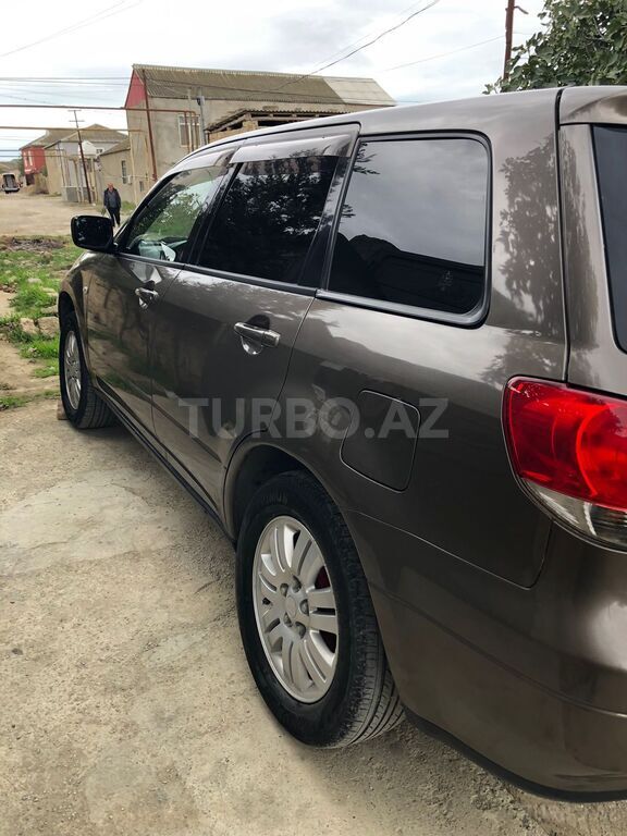 Mitsubishi Airtrek