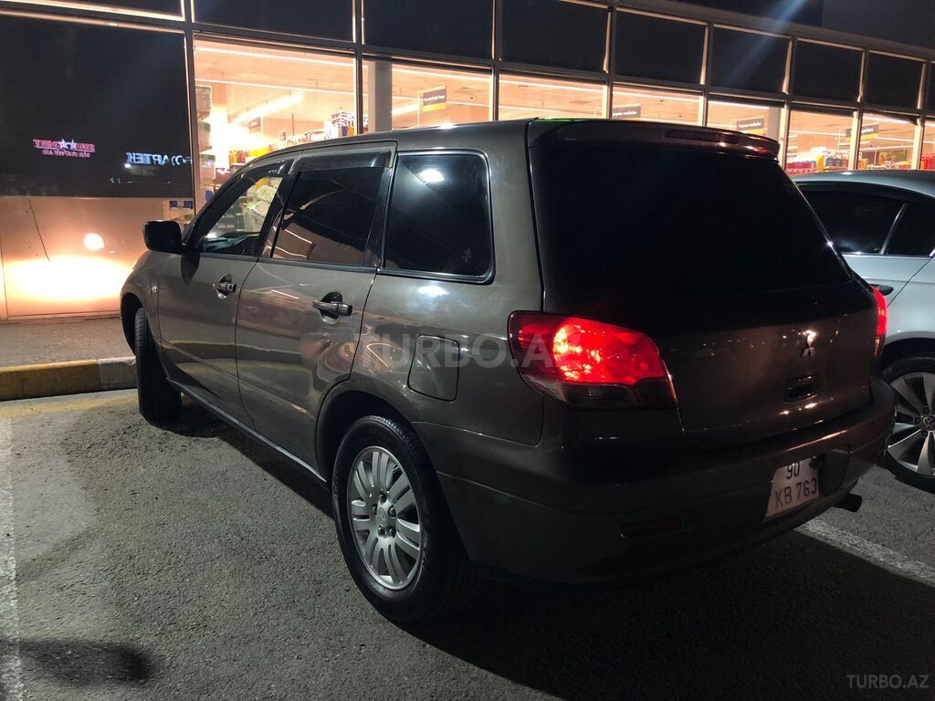 Mitsubishi Airtrek