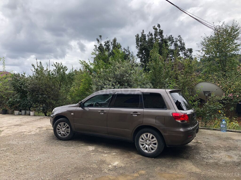 Mitsubishi Airtrek