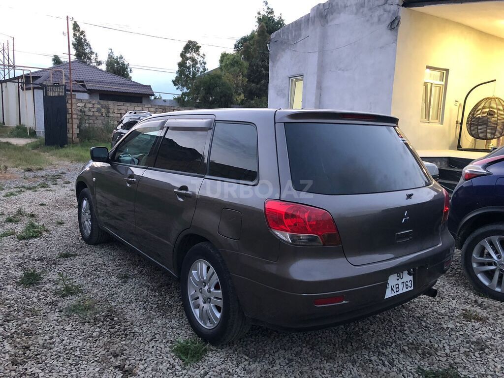Mitsubishi Airtrek