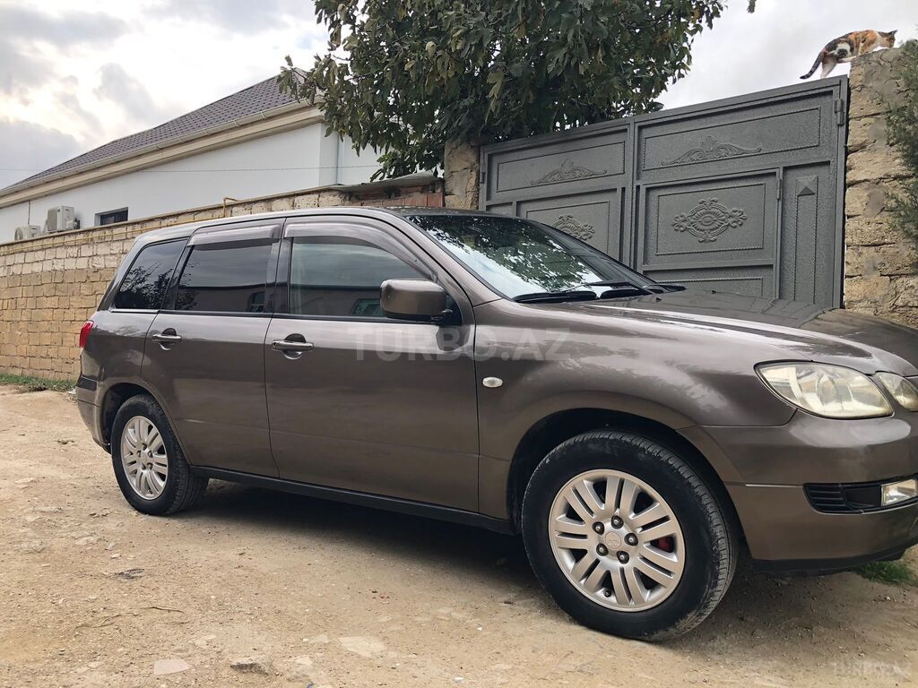 Mitsubishi Airtrek