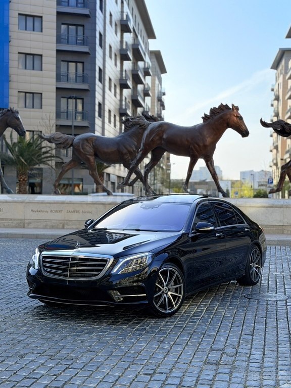 Mercedes S 500