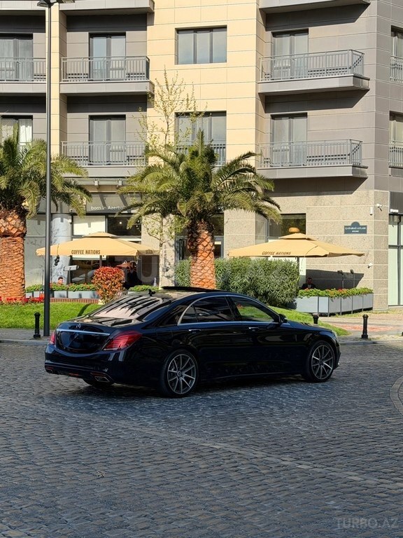 Mercedes S 500