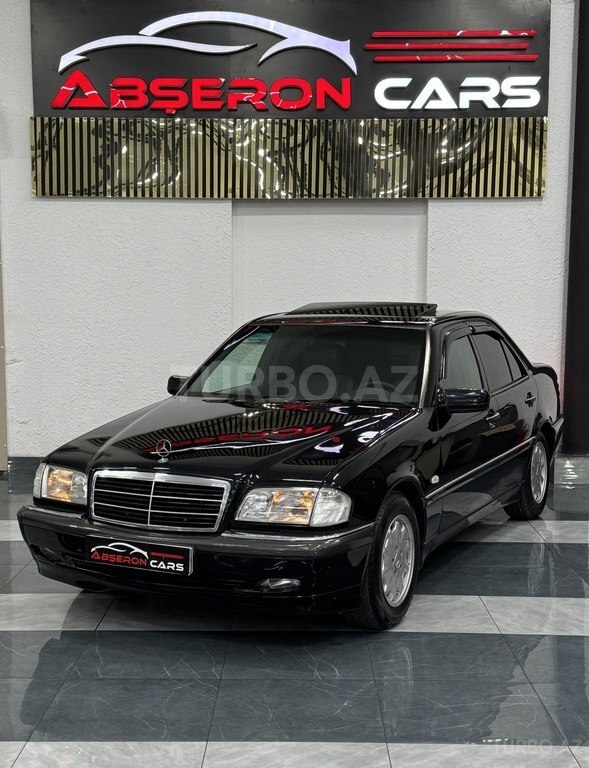 Mercedes C 240