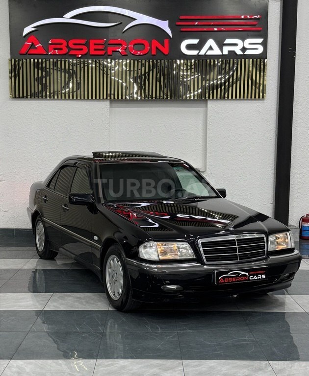 Mercedes C 240