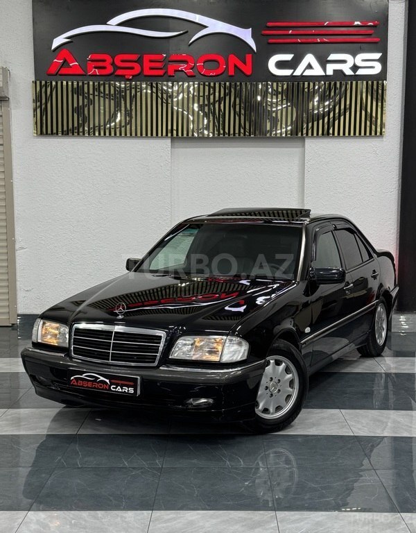 Mercedes C 240