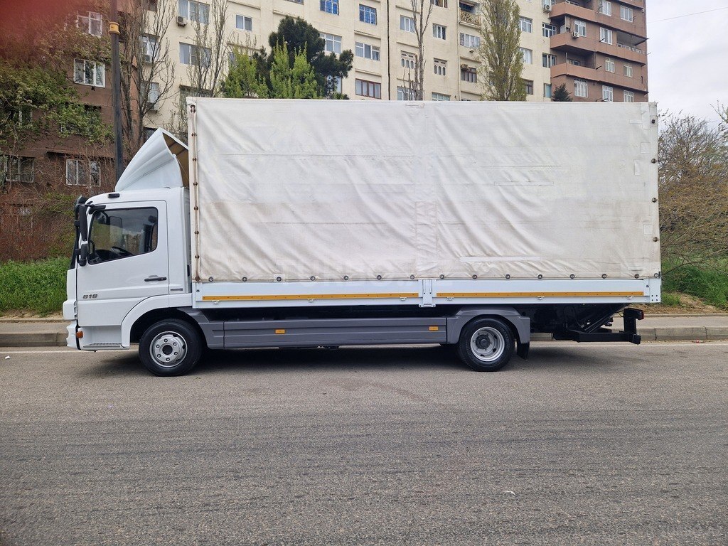 Mercedes Atego 818
