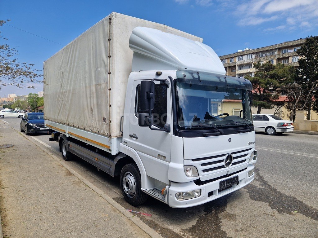 Mercedes Atego 818