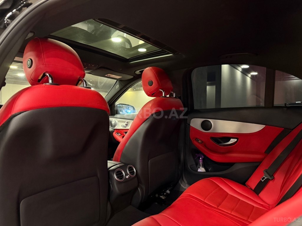 Mercedes C 300
