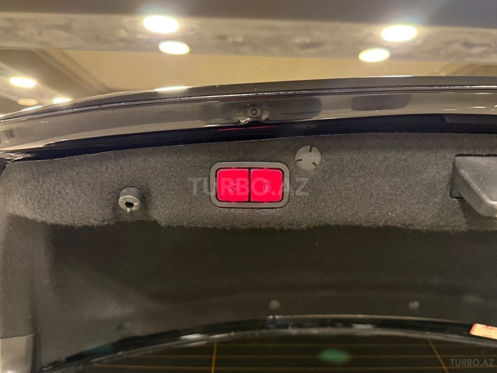Mercedes C 300