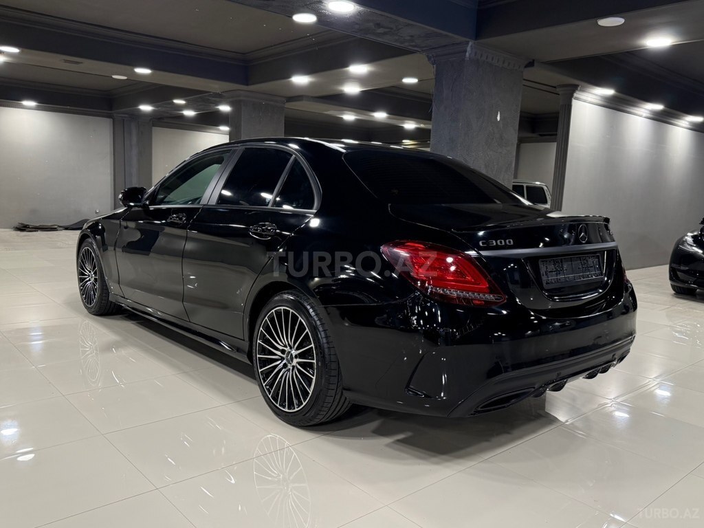 Mercedes C 300