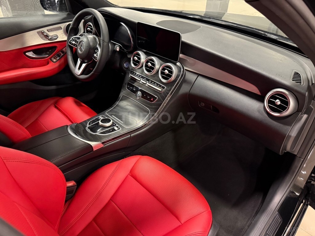 Mercedes C 300