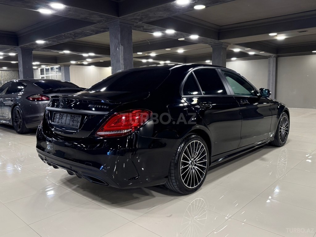 Mercedes C 300