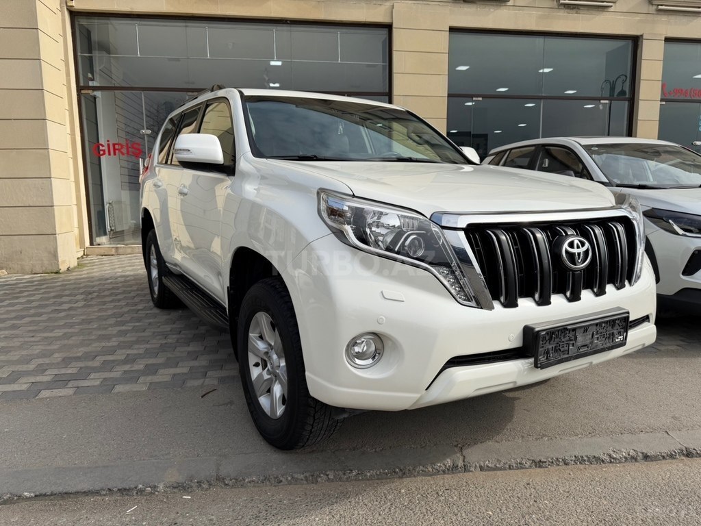 Toyota Land Cruiser Prado