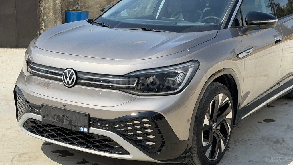 Volkswagen ID.6 Crozz