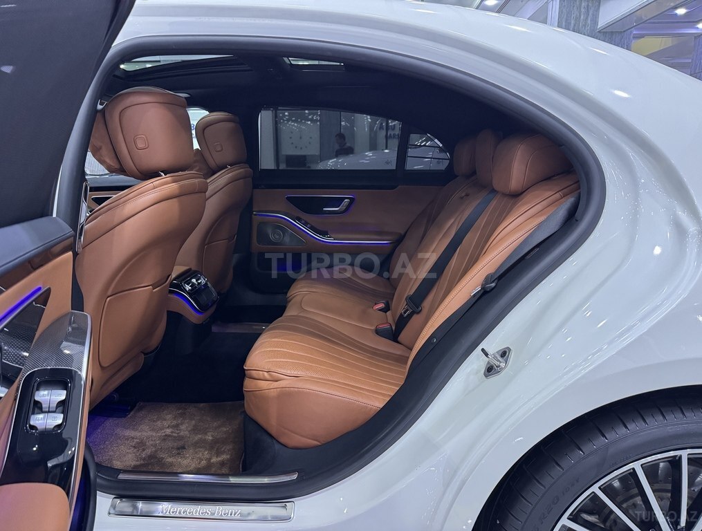 Mercedes S 500 4MATIC