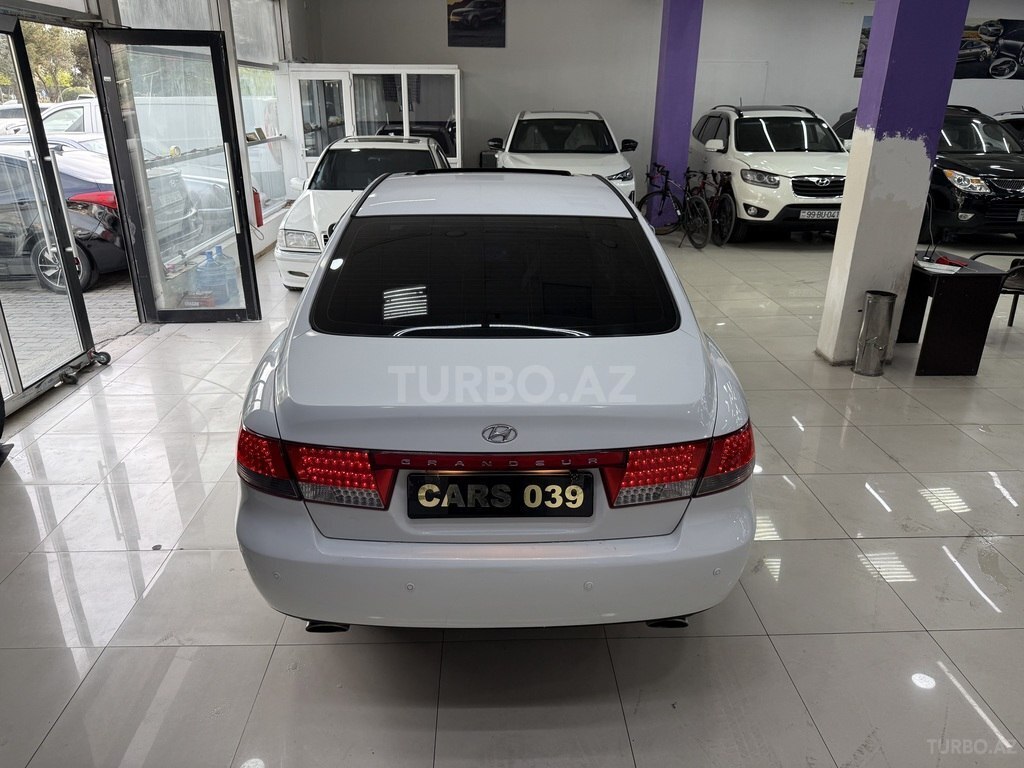 Hyundai Grandeur