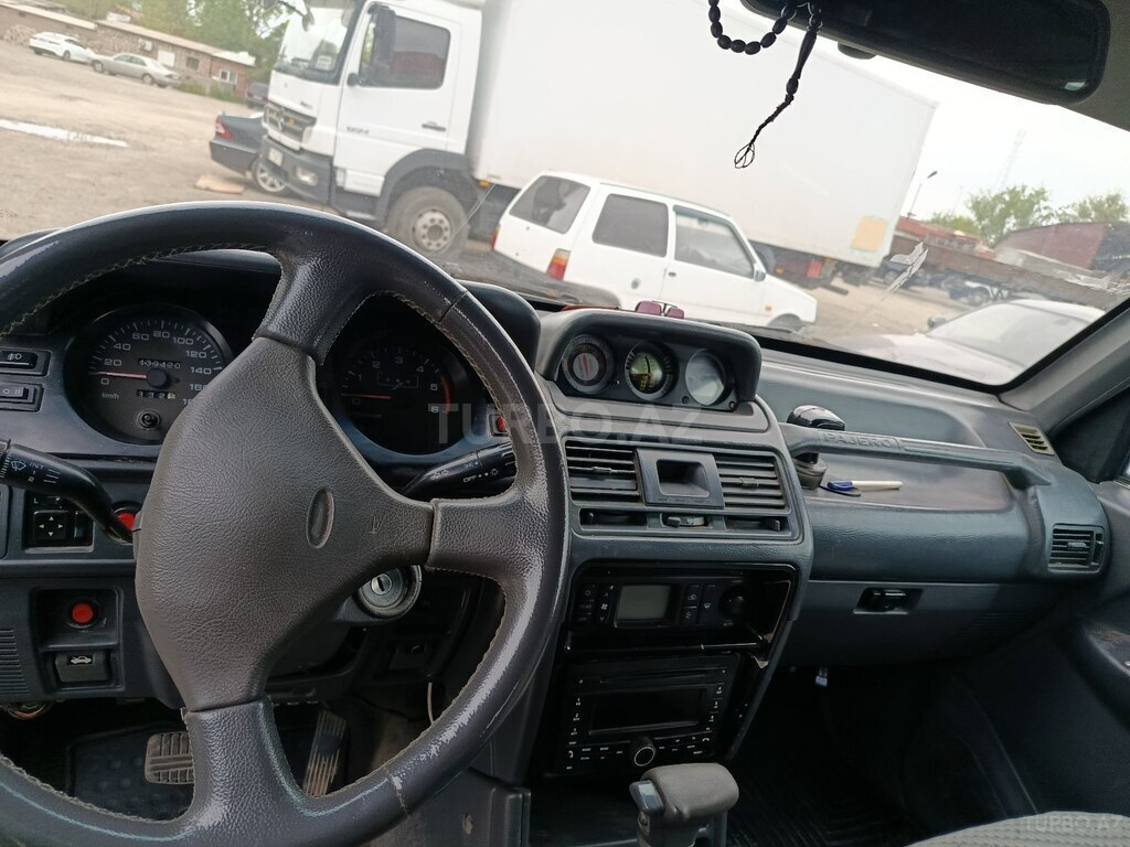 Mitsubishi Pajero