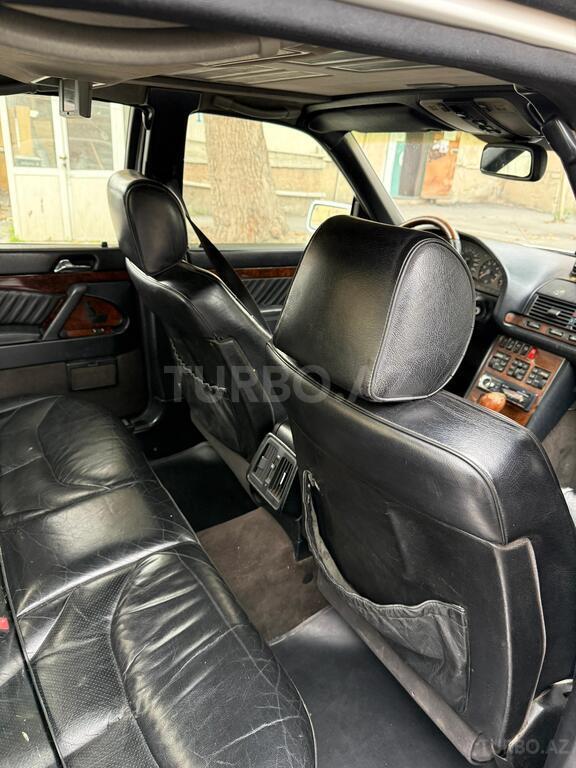 Mercedes S 320