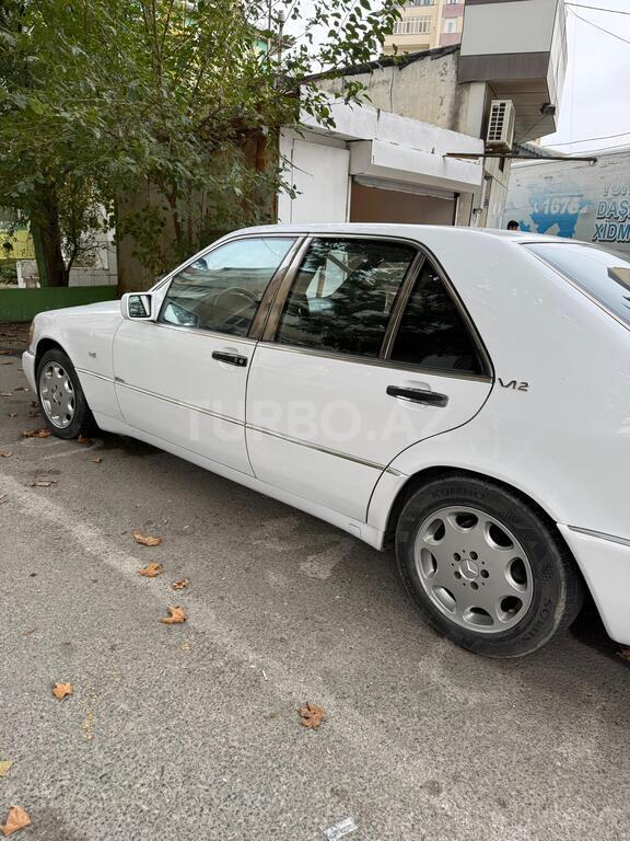 Mercedes S 320