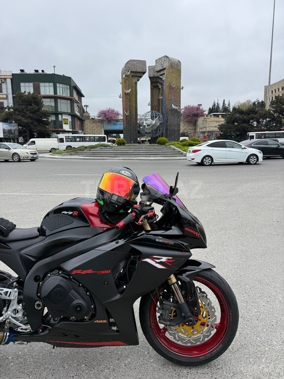 Suzuki GSX-R 1000