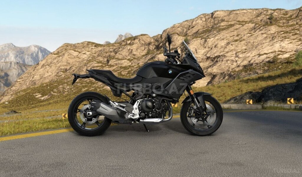 BMW F 900 XR