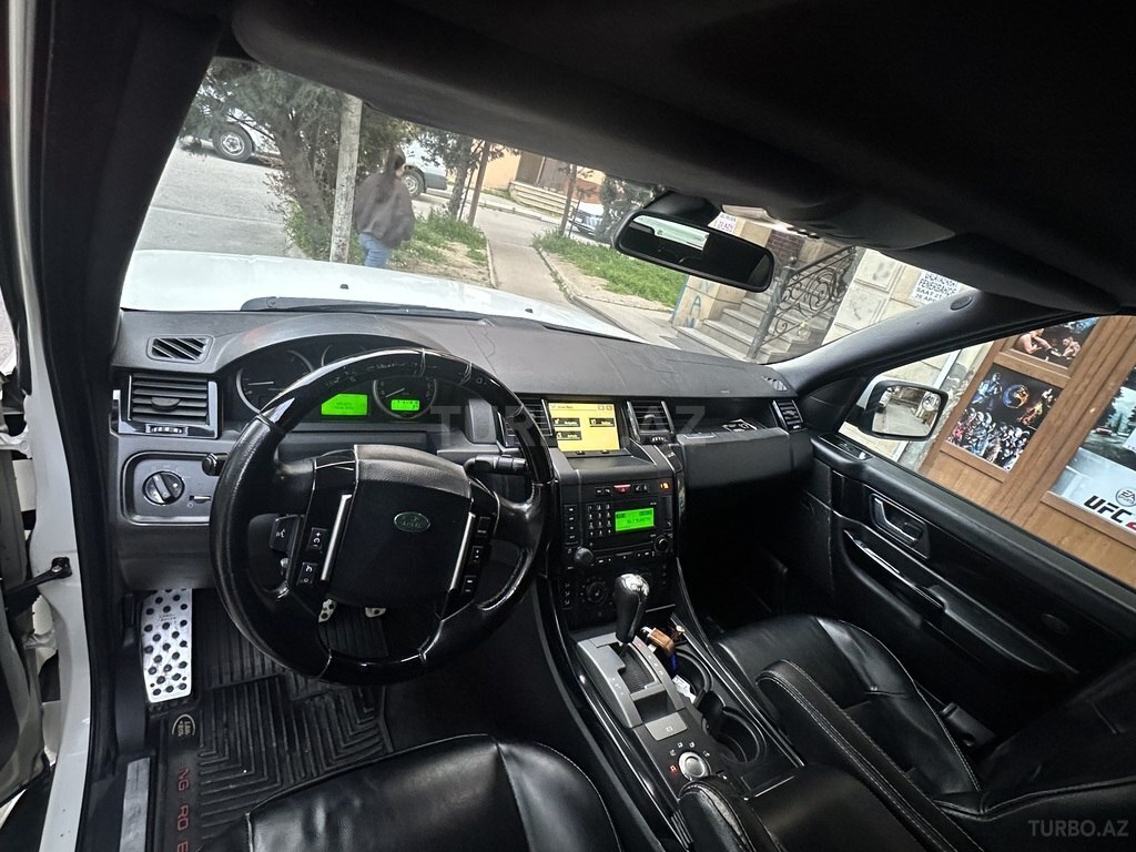 Land Rover RR Sport